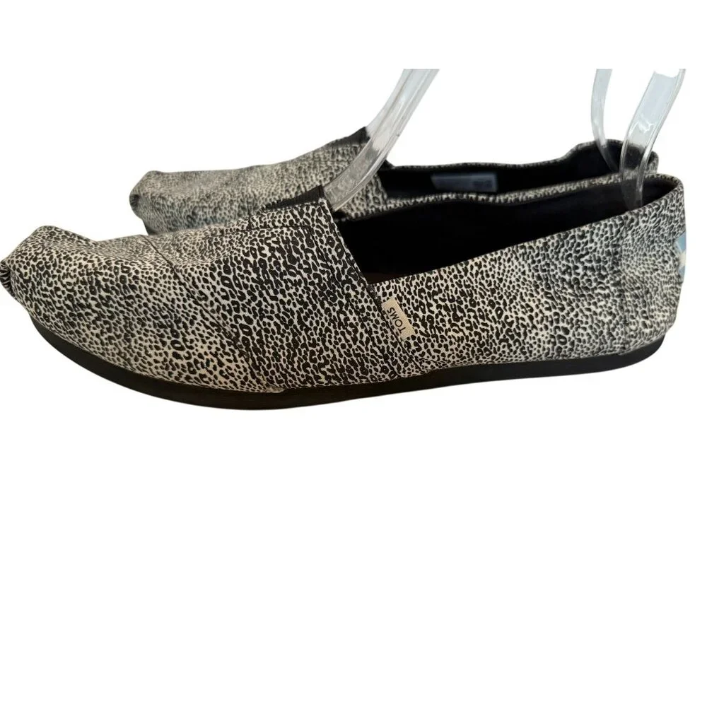 TOMS Women’s Classic Slip-On Shoes – Black & White Animal Print – Size 10 Casual